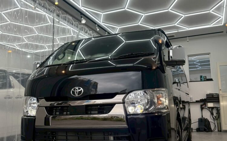 【トヨタ ハイエース】ファインラボ セラミックウルトラ ファインラボコーティング施工事例