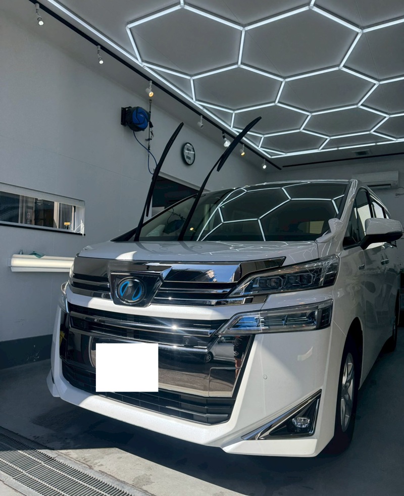 【トヨタ 30ヴェルファイア】セラミックコーティング 内装クリーニング施工事例