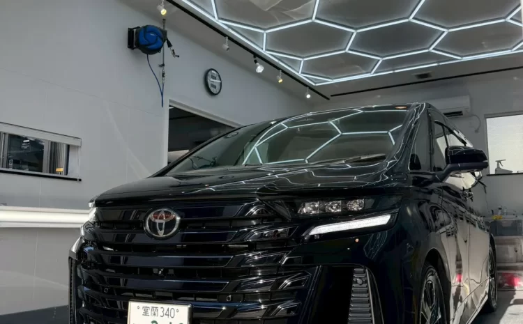 【トヨタ ヴェルファイア】ファインラボ セラミックウルトラ+オリジナルセラミックコーティング施工事例