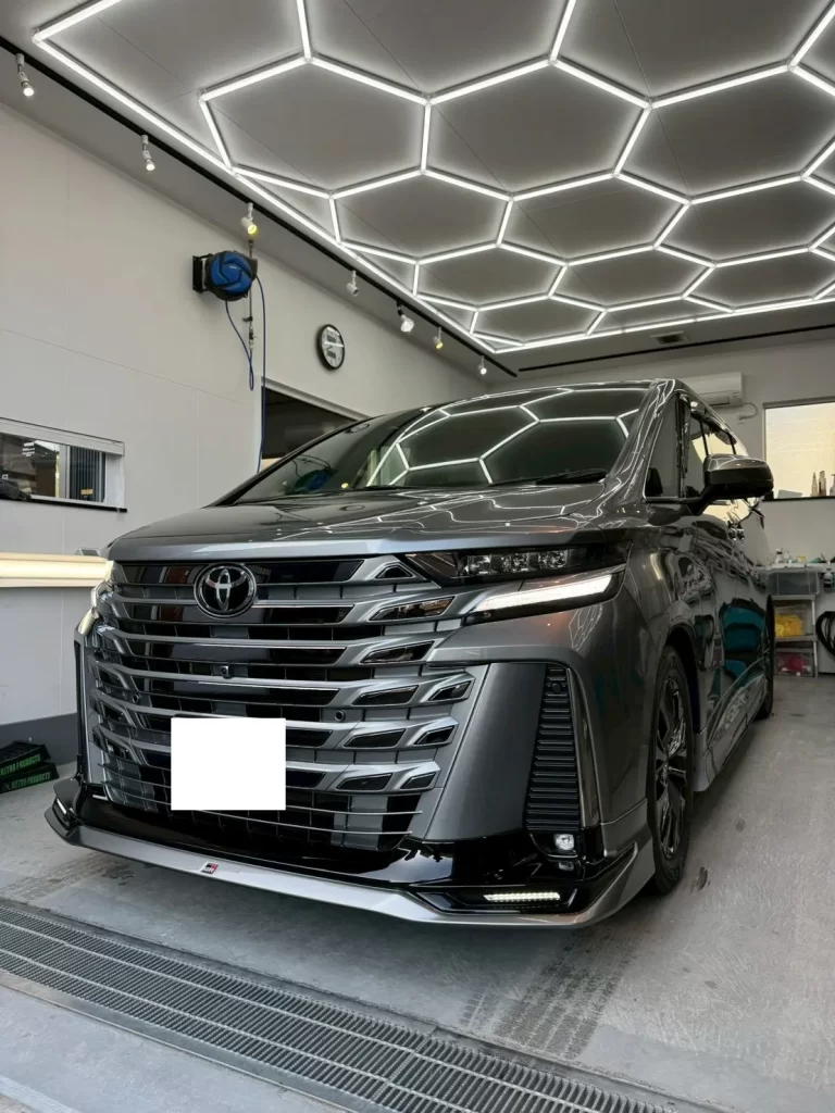 【トヨタ ヴェルファイア】ファインラボヒールプラス施工